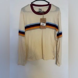 😍NWT Camp Collection Long Sleeve